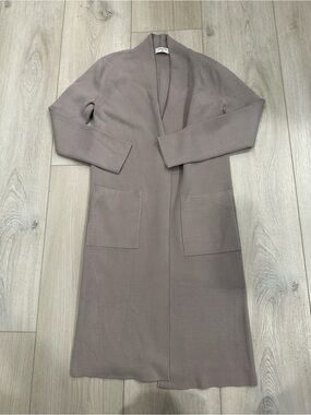 Babaton Aritzia XS Taupe Open Front Long Knit Duster Cardigan